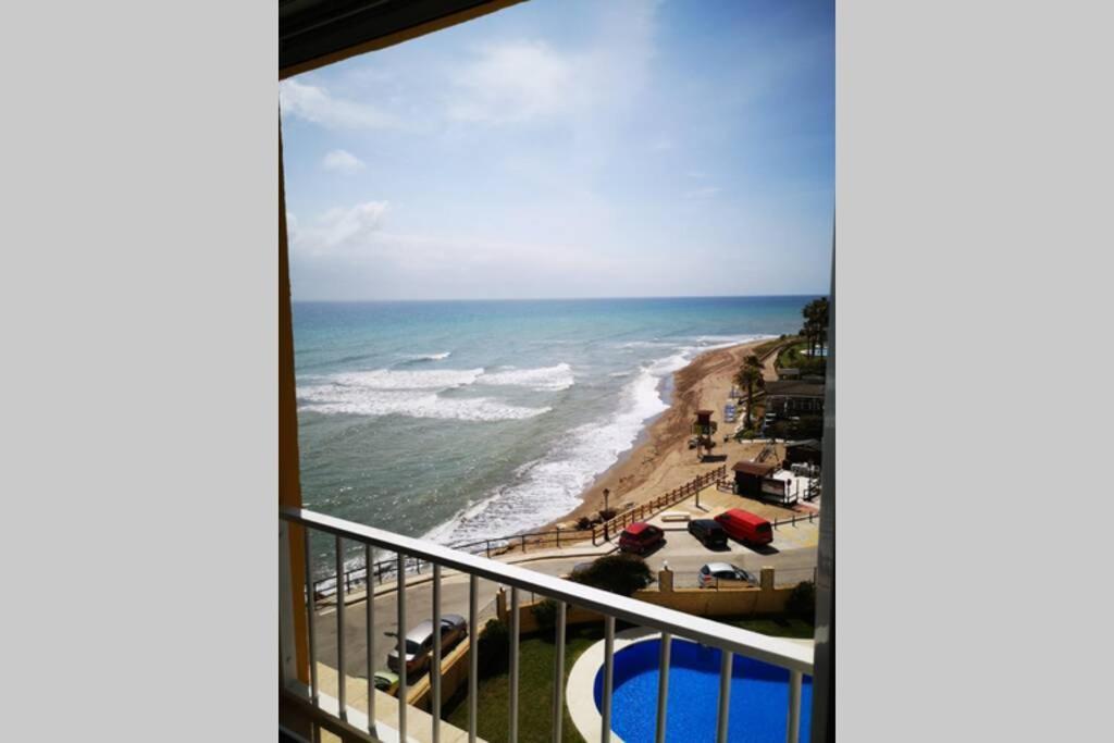 Beachfront Apartment Near Marbella Sitio de Calahonda Eksteriør bilde