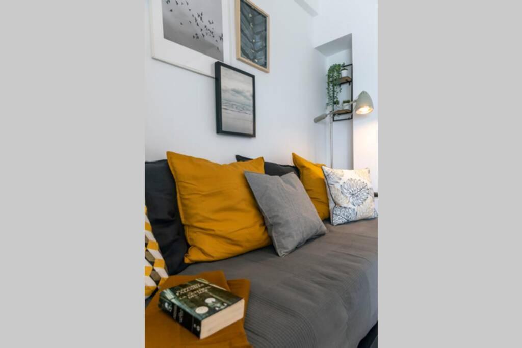 Beachfront Apartment Near Marbella Sitio de Calahonda Eksteriør bilde