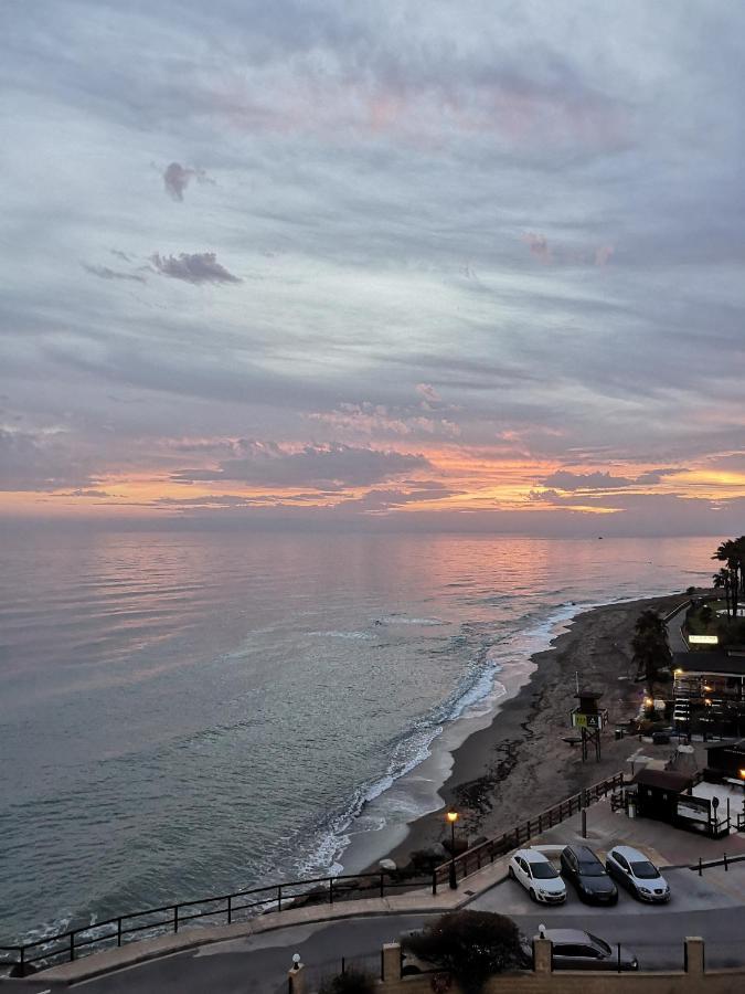 Beachfront Apartment Near Marbella Sitio de Calahonda Eksteriør bilde